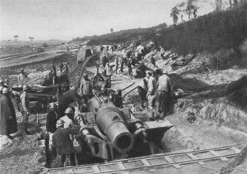 Der 1. Weltkrieg: Französischer 37-cm-Mörser an der Sommefront