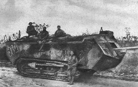 Westfront 1. Weltkrieg: Von den Amerikanern bei Bouillonville eroberter deutscher Beute-Tank