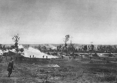 Westfront 1. Weltkrieg: Ein deutsches Sturmbataillon greift zwischen Aisne und Marne an